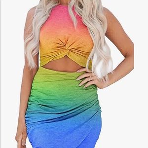 ♻️NWT-open back rainbow dress